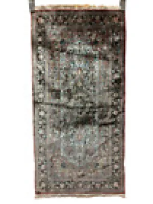 Tapis oriental persan - 125
