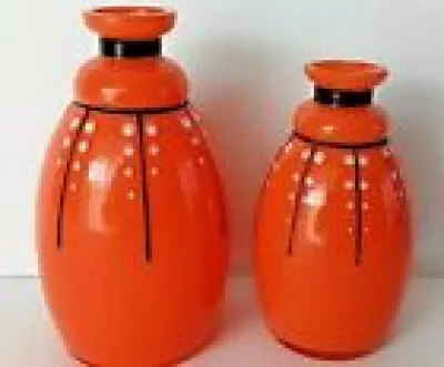 2 Vases de couleurs orange, - loetz
