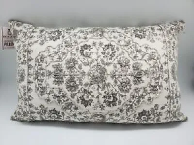 Decorative Lumbar Pillow - gray