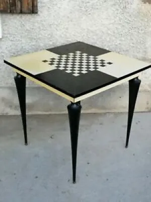 Ancienne table damier