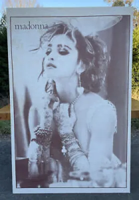 165x110cm Madonna Panneau - vinyles