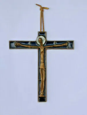 Superbe et curieux crucifix - elie
