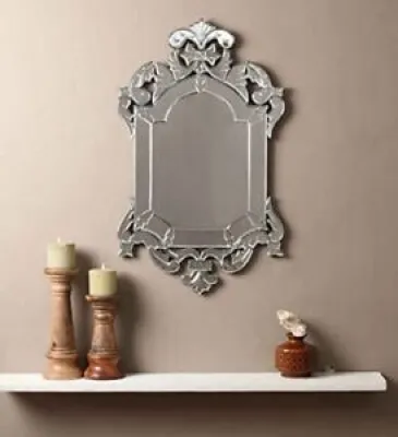 Miroir vénitien de forme - mur