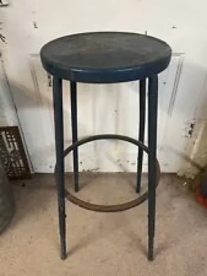 Vintage Industrial Metal - stool