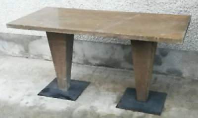Table bistrot design - tolix kub