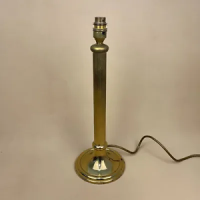 Ancienne lampe en laiton
