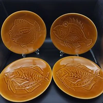 Vtg Longchamp Fish Plates - ceramic