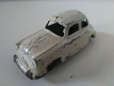 Panhard Dyna Z blanche - roues