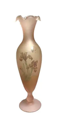Vase col juponné en - iris