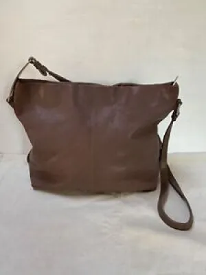 Grand sac besace A4 cuir - taupe