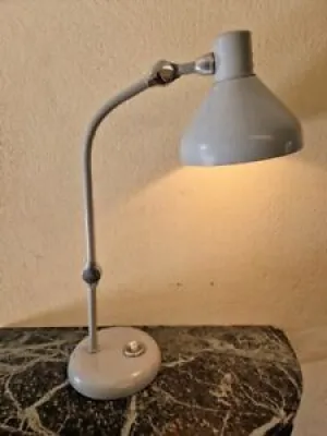 Lampe d'atelier articulée - jumo