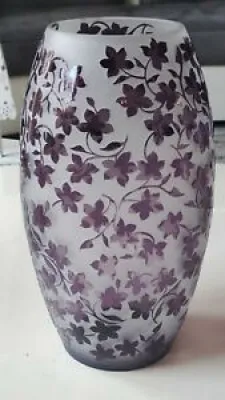 Vase au Design stylé - cylindrique