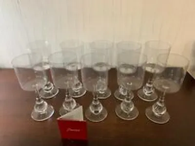 14 verres à eau modèle