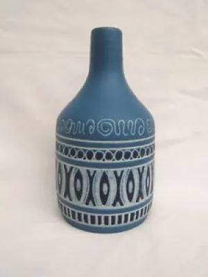 1 ancien vase bouteille - serge