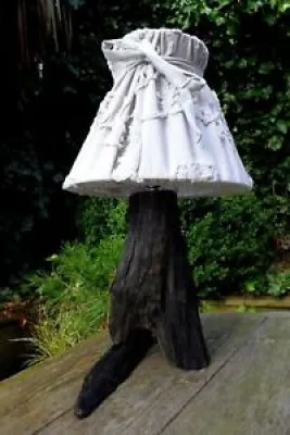 Lampe de table en bois - chalet
