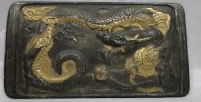 PLAQUE EN METAL CHINE - dragon