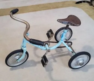 Vintage Tricycle Enfant - roues