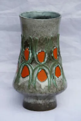 Vase strehla céramique