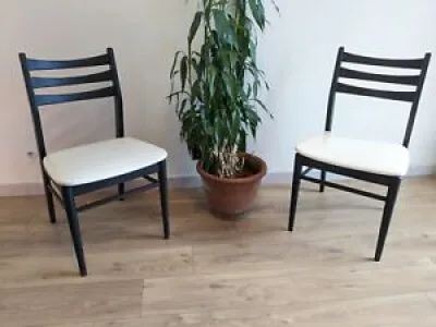 Paire de chaises vintages - blanches
