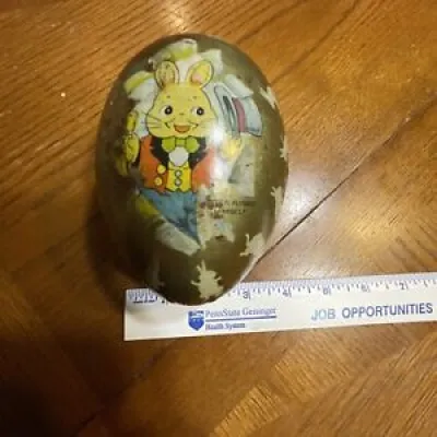 Peter rabbit tin egg
