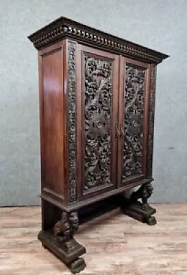 Très rare cabinet Renaissance - 1850
