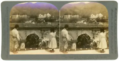 Stereo, Keystone View - with gilded