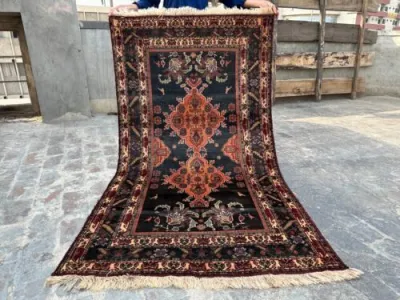 Any room decor rug, vintage - traditional