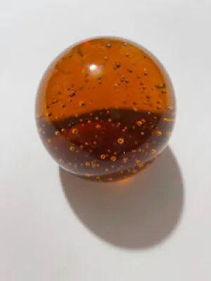 Boule résine orange - bulles