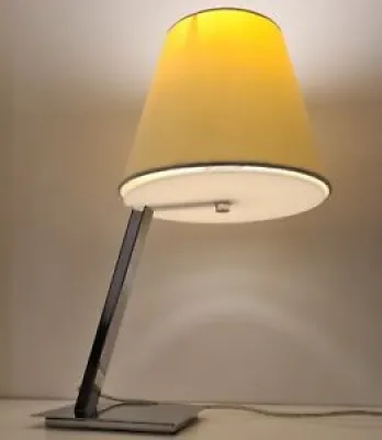 MOMA un lampe à poser - faro
