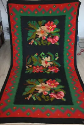 Tapis rose kilim moldave - 310