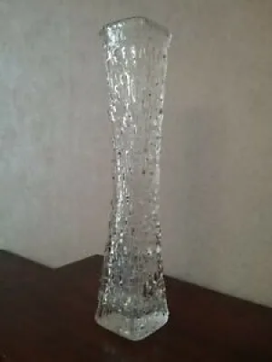 Grand vase en verre autrichien