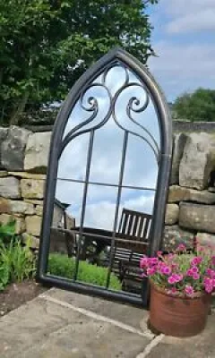 Grand miroir de jardin