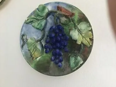 Plat en barbotine Longchamp - raisins