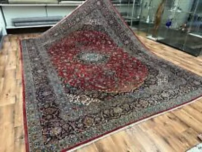Grand tapis persan authentique