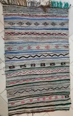 Vitange handmade rug - hand