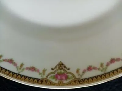 6 Assiettes Plates Porcelaine