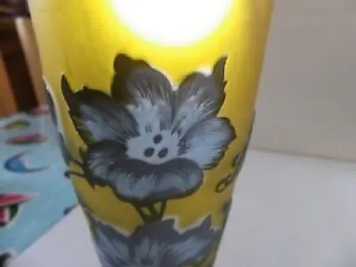 Vase en verre jaune aux - bleues