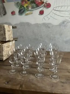 16 verres à vin cristal - cristallerie