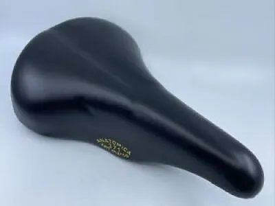 NOS 1982 Selle San Marco - black leather