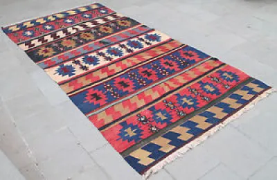 Turkish Kilim Rug 54''x109'' - hand woven