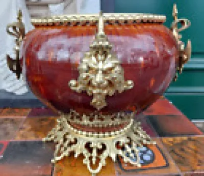 Bronze Porcelaine Cache