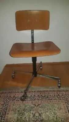 Chaise de bureau Kevi - jorgen rasmussen