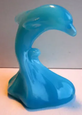 Statuette, barbotine - dauphin