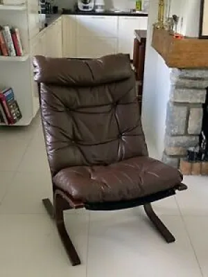 Paire de fauteuils siesta 
