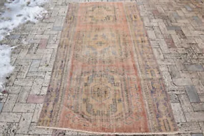 Turkey rug 3'x7' Vintage - color oushak
