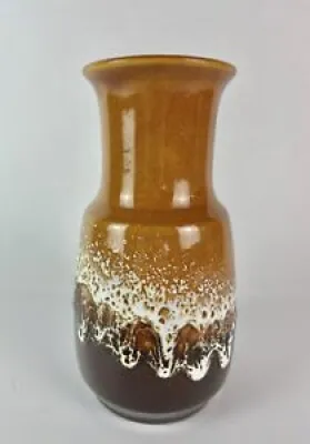 Vintage W Germany Vase - tan