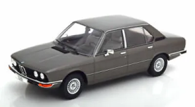 BMW 520I 5ER E12 1974 - grey
