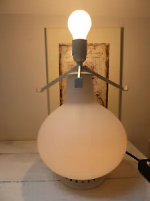 Lampe de table designer - arte