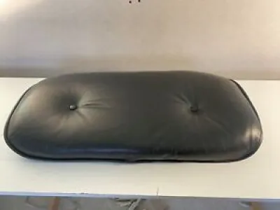 Coussin S cuir cushion