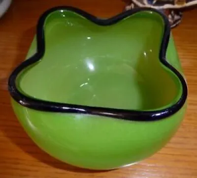 Coupe vase verre couleur - loetz